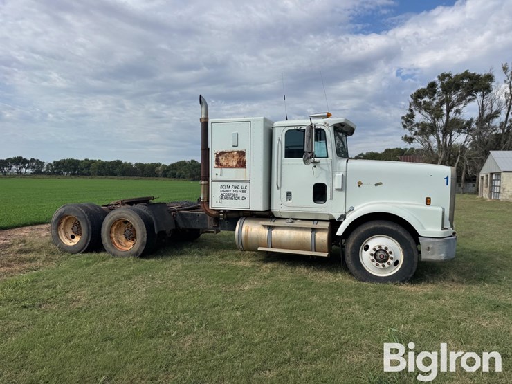 1992-international-9300-image-5