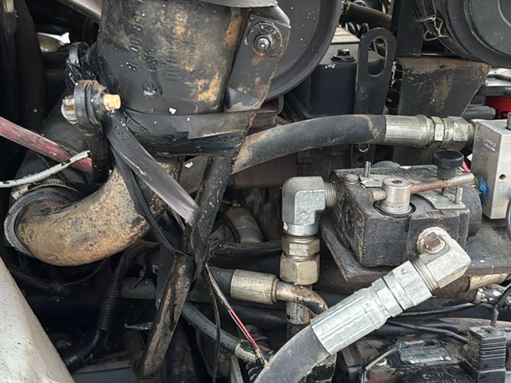 #1404-•-2008-walker-neuson-wheel-loader-image-38