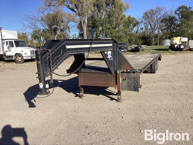 2002-pj-flatbed-image-1