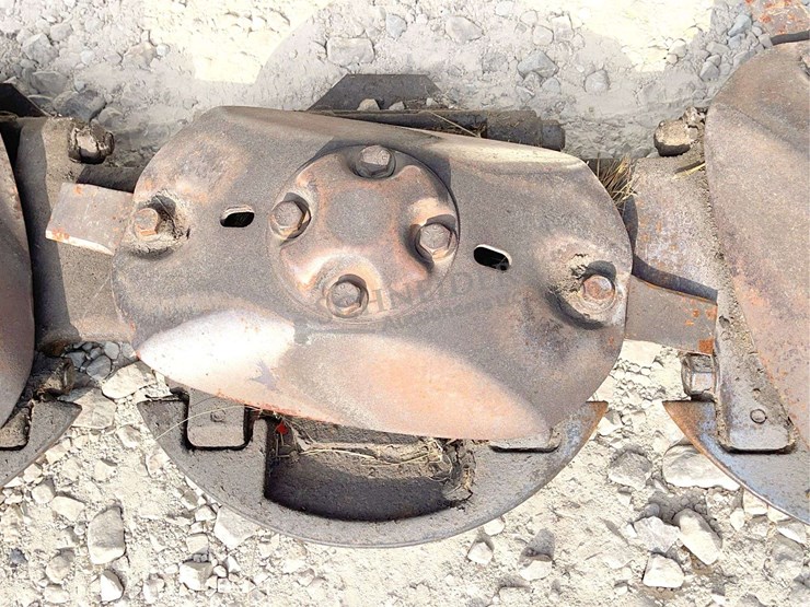 new-holland-617-image-13