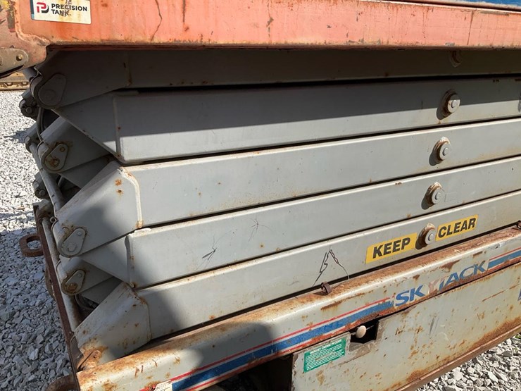 2006-skyjack-sjiii4632-image-18