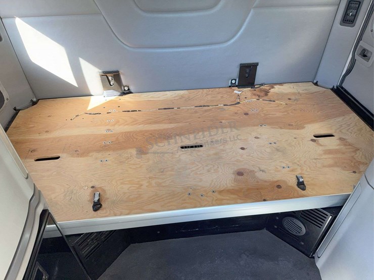 2017-peterbilt-579-image-83