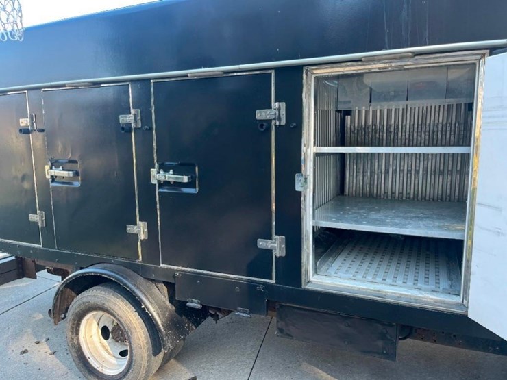 2019-ford-e450-image-10