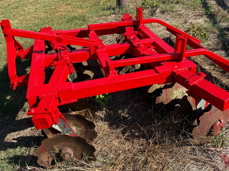 #46-•-#1001-•-8-foot-bush-hog-harrow-with-levelor-image-5