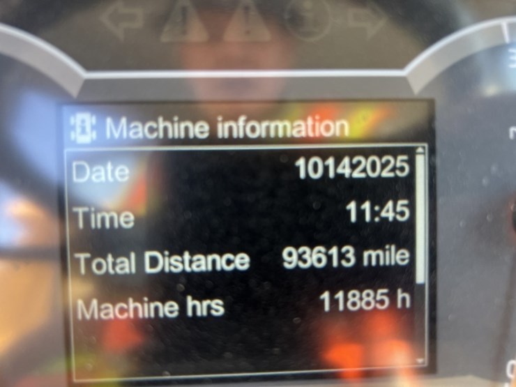 2021-volvo-a60h-image-48