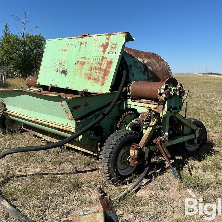 Ag-Bag Silage Bagger