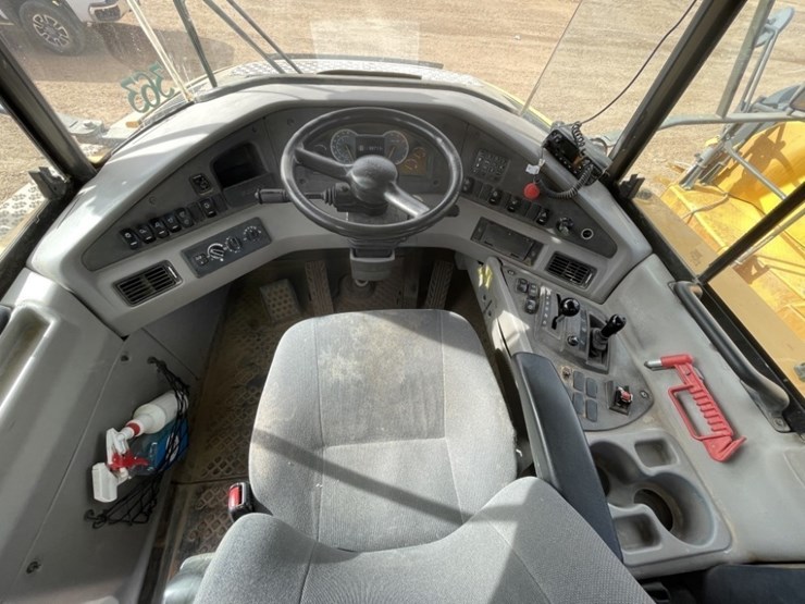 2020-volvo-a45g-image-27