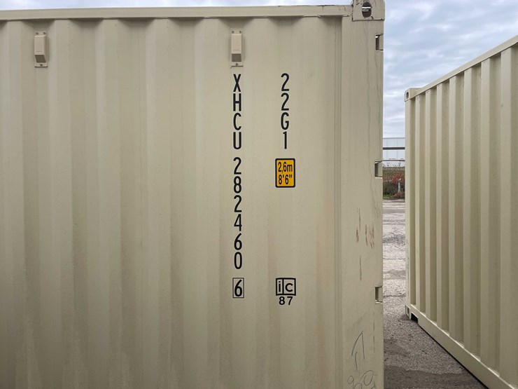 #1385-•-20'-shipping-container-(of)-image-16