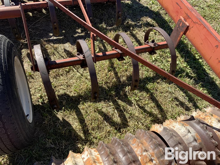 international-315-image-17