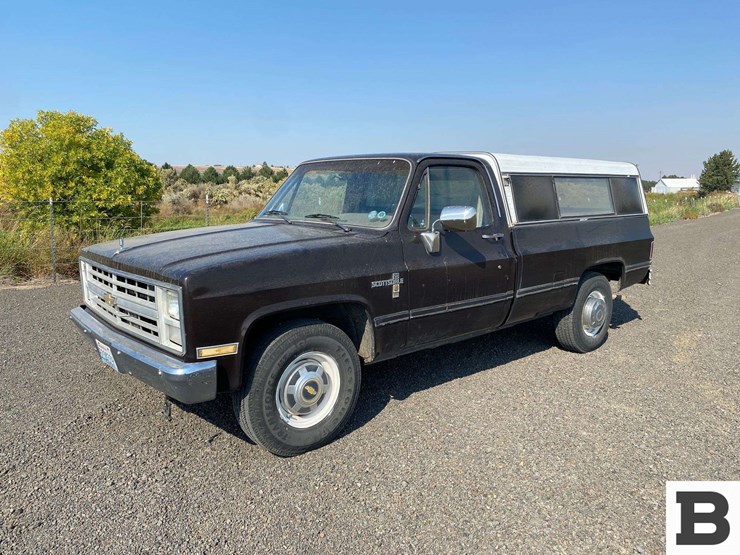 1985-chevrolet-c20-image-2