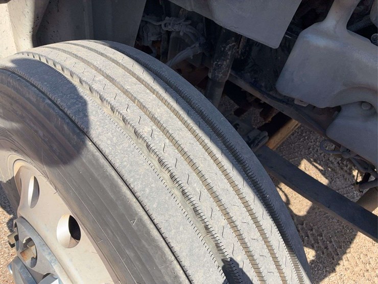 2017-international-prostar-image-34