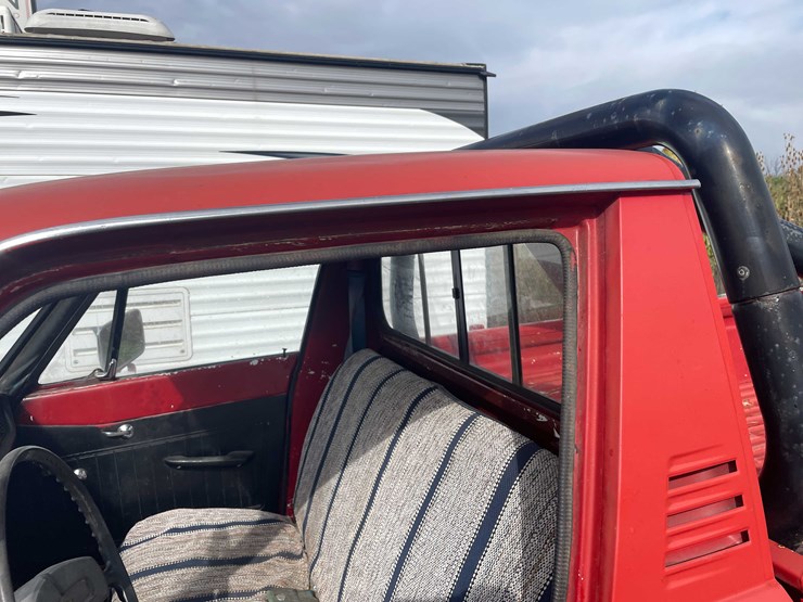 #1374-•-1976-chevrolet-luv-4x4-(has-wi-title)-(of)-image-82