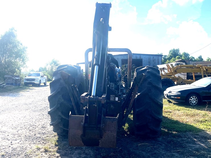 new-holland-8010-image-8