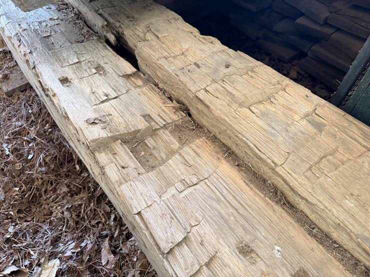 #55-•-#1010-•-(2)-32+-foot-hand-cut-heartpine-beams-image-5