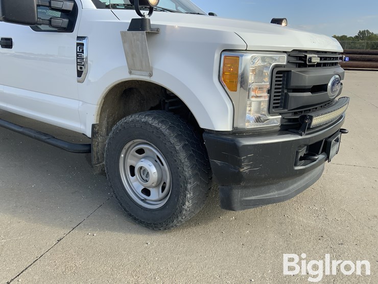 2017-ford-f350-xl-image-18