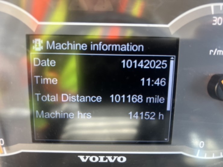 2019-volvo-a60h-image-44