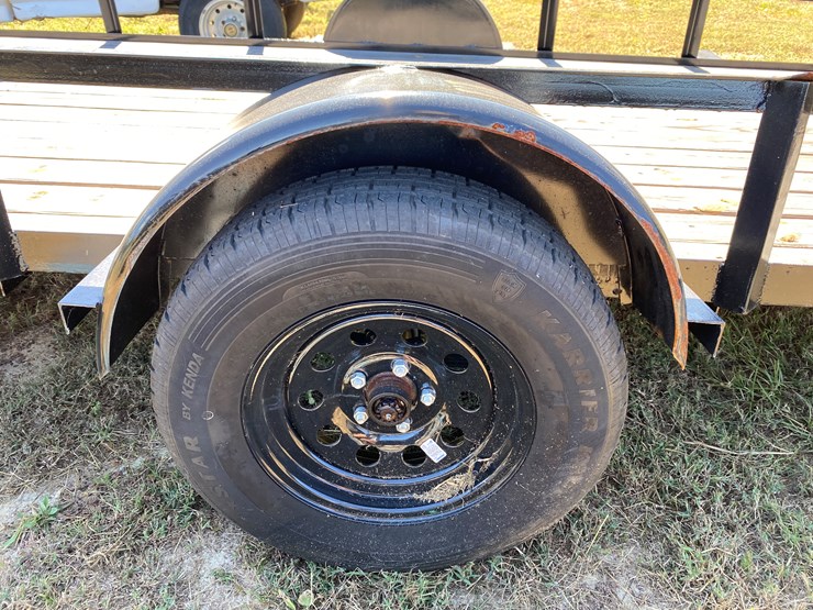 #32-•-#121-•-ngt-15-foot-utility-trailer-with-gate-image-11