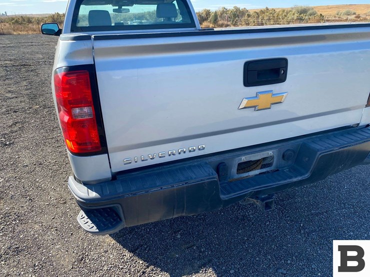 2017-chevrolet-silverado-1500-image-13