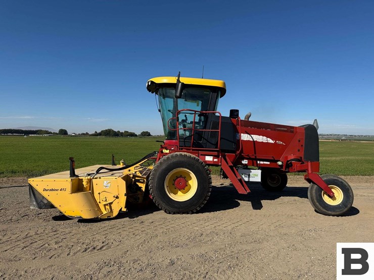 2013-new-holland-h8080-image-3