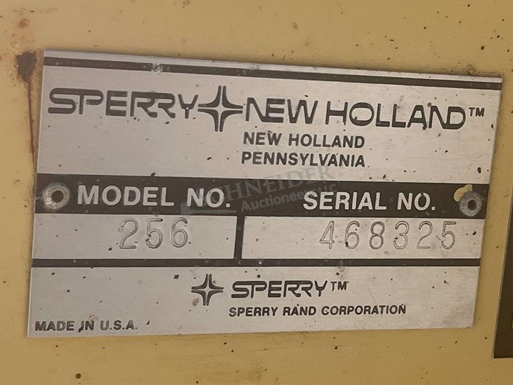 new-holland-256-image-17