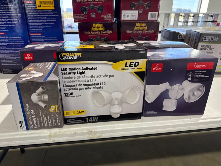 #26197-•-lot-of-(6)-motion-activated-security-flood-lights-image-3