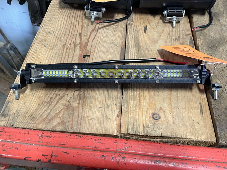 #8523-•-new-10"-led-light-bar-(cw)-image-1