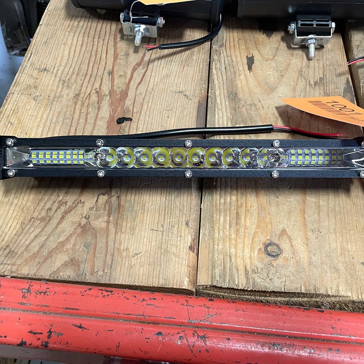 #8523 • New 10" LED Light Bar (CW)