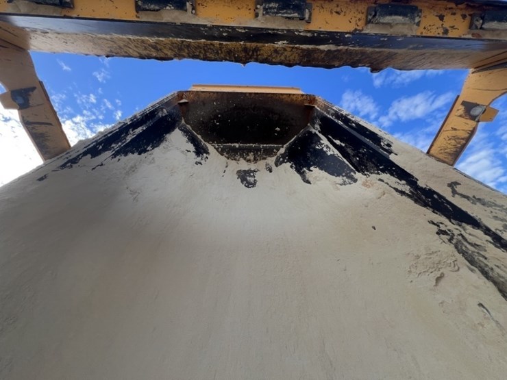 2020-volvo-a60h-image-41