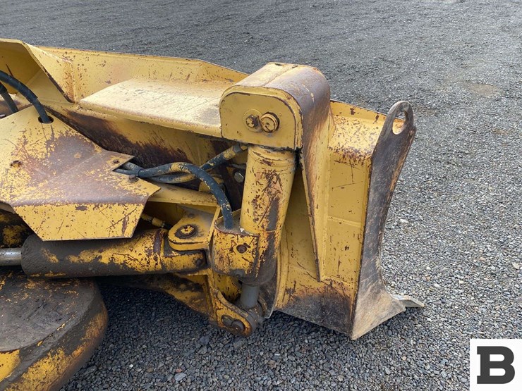 1993-case-850e-image-42