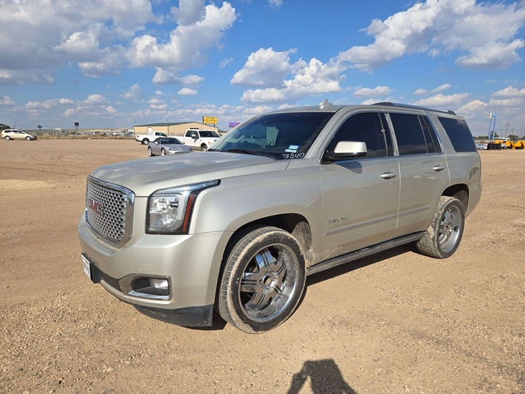 2015-gmc-yukon-denali-image-1