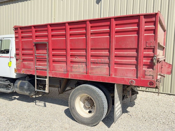 1991-international-4900-image-57