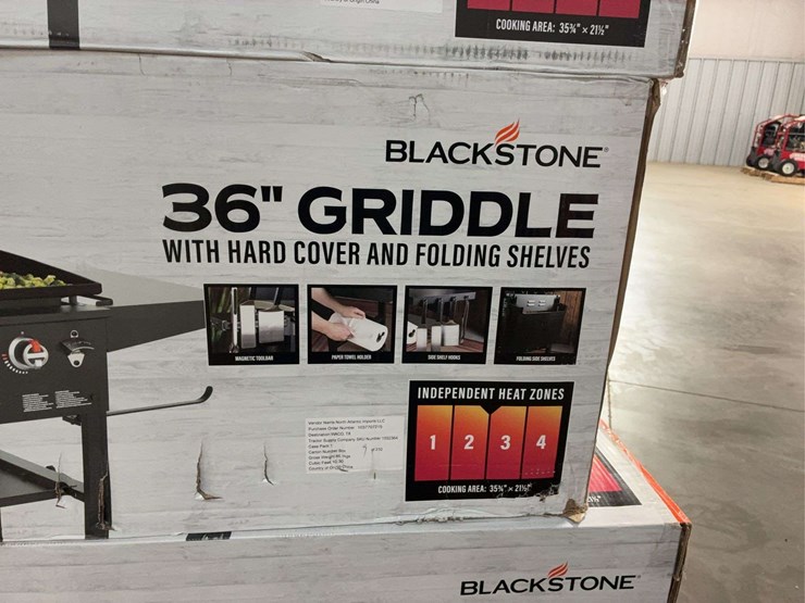 36"-black-stone-griddle-image-3