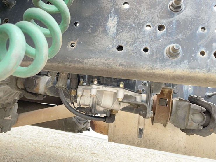 2003-international-durastar-4400-image-70