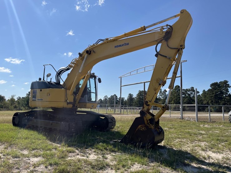 komatsu-pc228us-lc-image-7