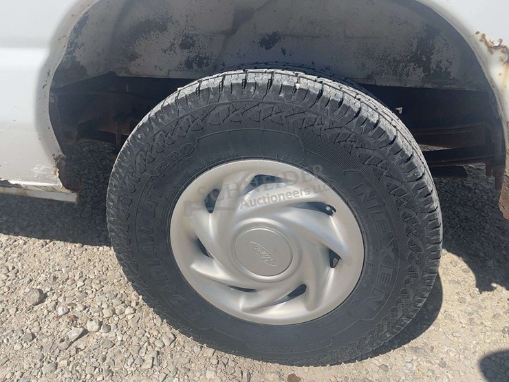 1998-ford-e150-image-46