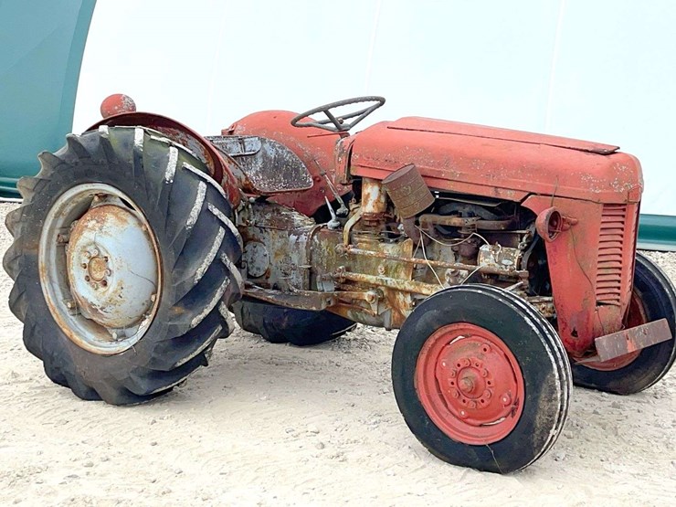 ferguson-to35-image-1