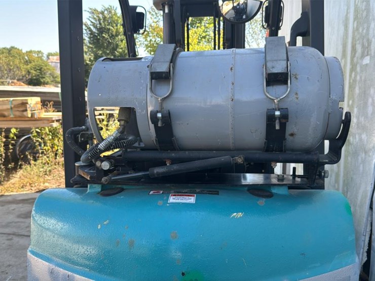 #1351-•-2018-baoli-kbg25c-forklift-image-40