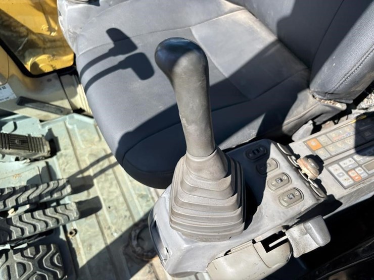 2010-caterpillar-308d-cr-image-30