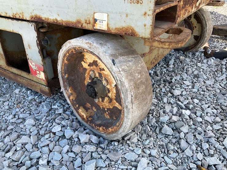 2006-skyjack-sjiii4632-image-14