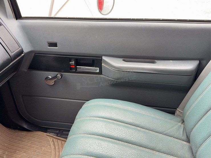 1990-chevrolet-c70-image-58