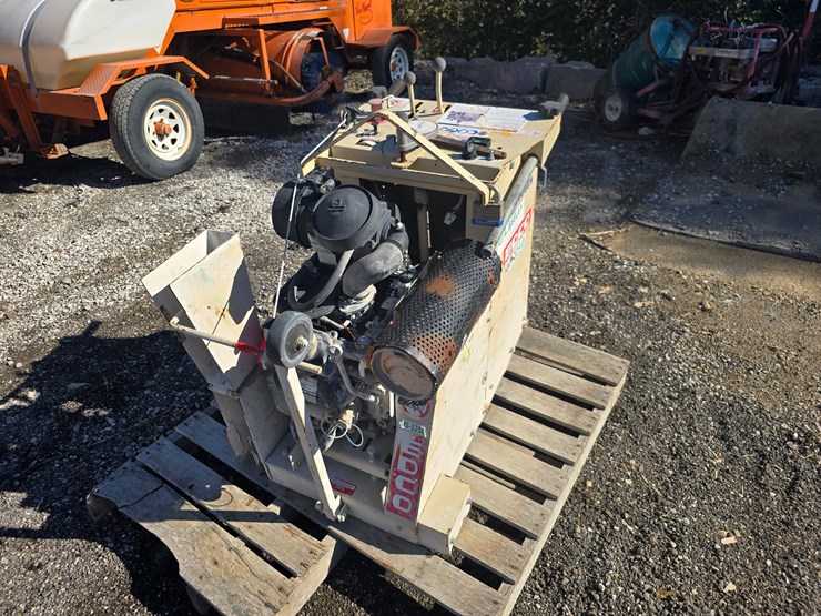 #22358-•-concrete-saw-image-7