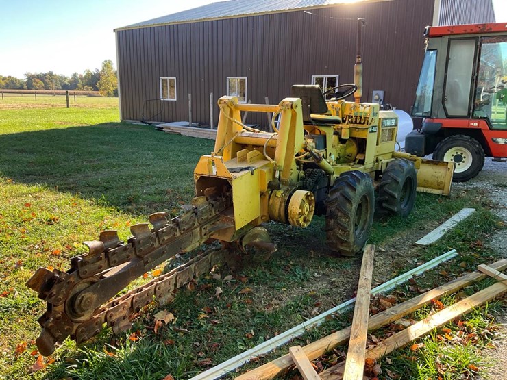 #1365-•-vermeer-m-460-ride-on-trencher-image-5