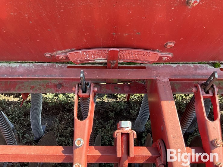 international-510-image-17