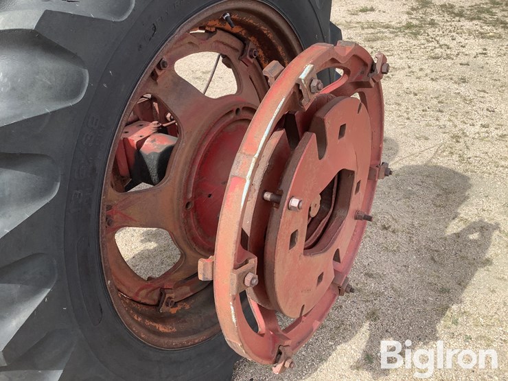 international-m-image-19