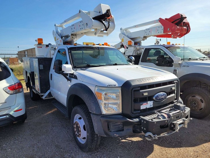 2016-ford-f550-image-3