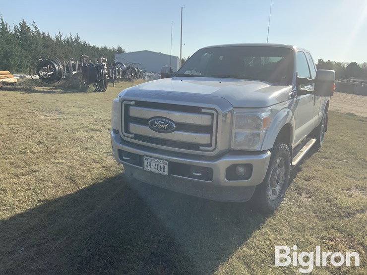 2011-ford-f250-xlt-image-2