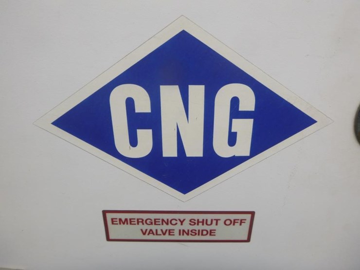 2015-ford-f550-image-22