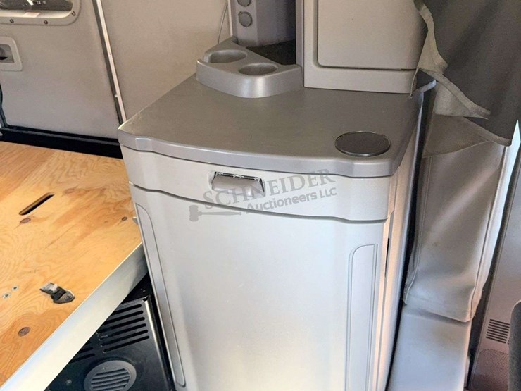 2017-peterbilt-579-image-75