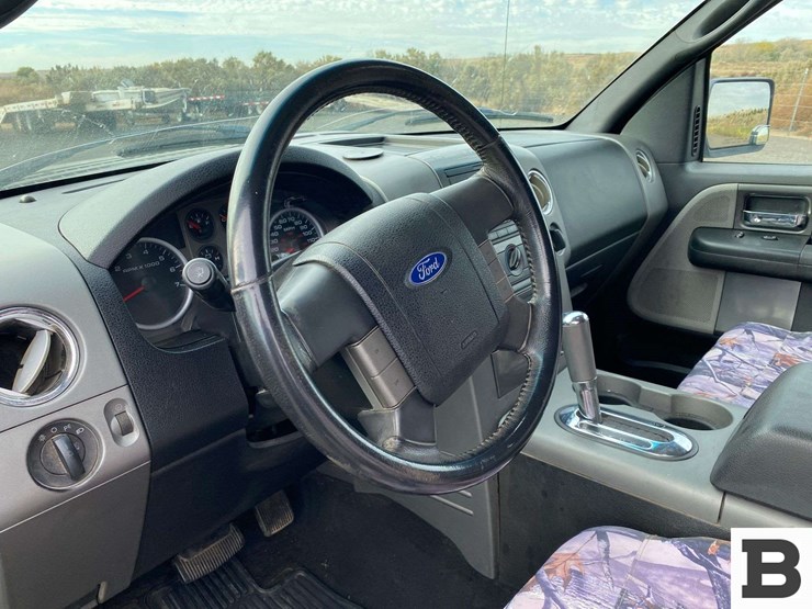 2004-ford-f150-image-27