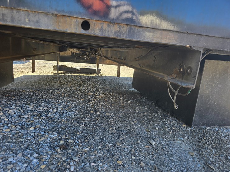 #22362-•-contract-manufacturer-pickup-truck-bed-image-34